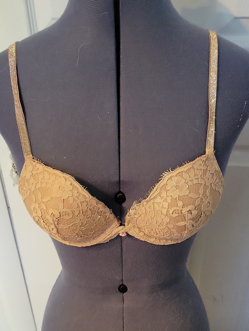 Victoria's Secret Beige Lace Push-Up Bra with Rhinestone Straps...NWOT